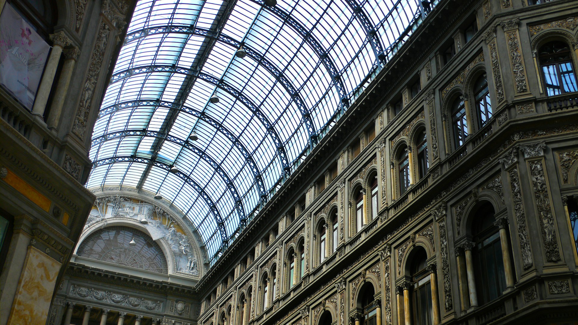 Galleria Umberto I a Napoli, sede operativa di Assimpreseitalia